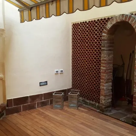 Incantevole Monolocale Con Giardino Lejlighed *